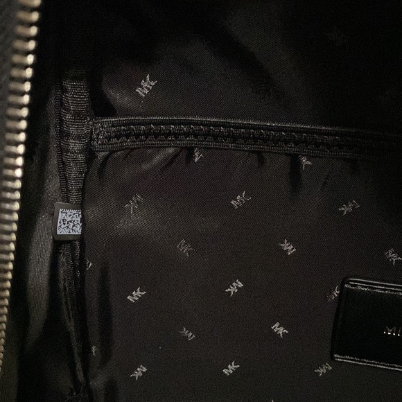 Men’s Michael Kors Store Cooper Large Backpack MK Monogram Dark Blue Color NWT - Picture 10 of 12